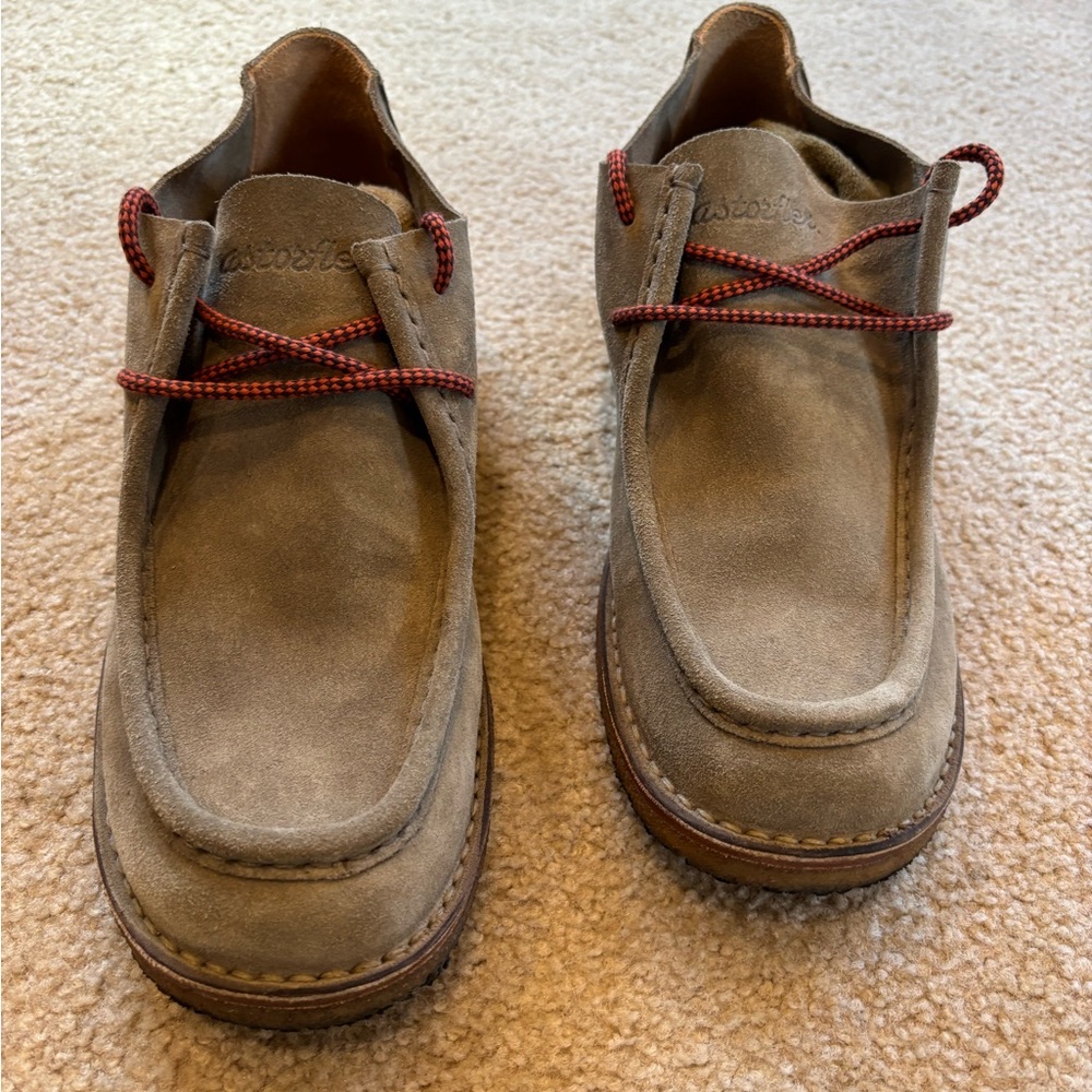 Men's Tan Casual Shoes